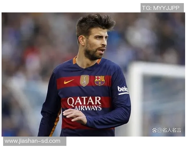 足球场上的风采之星，耀眼球场魅力尽显，领略球星们的帅气瞬间